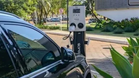 Carros elétricos terão isenção em Uberlândia 