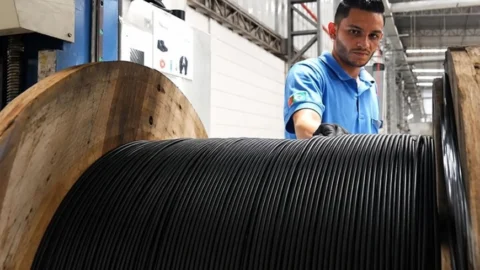 Sul de Minas amplia fábrica de cabos ópticos 