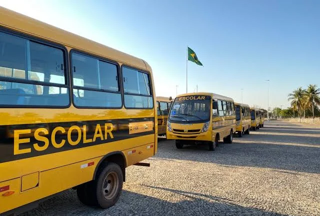 Prefeitura de Valadares publica novo pregão para contratação do transporte escolar