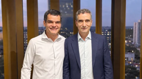 Saiu no Diário Oficial: Trabalho de Hercílio Coelho Diniz e Vinícius Diniz destrava a duplicação da BR-381 até Valadares 2 Saiu no Diário Oficial: Trabalho de Hercílio Coelho Diniz e Vinícius Diniz destrava a duplicação da BR-381 até Valadares