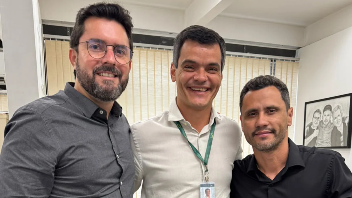 Entrevista com Vinícius Diniz, deputado federal eleito nas eleições 2026 1 Entre