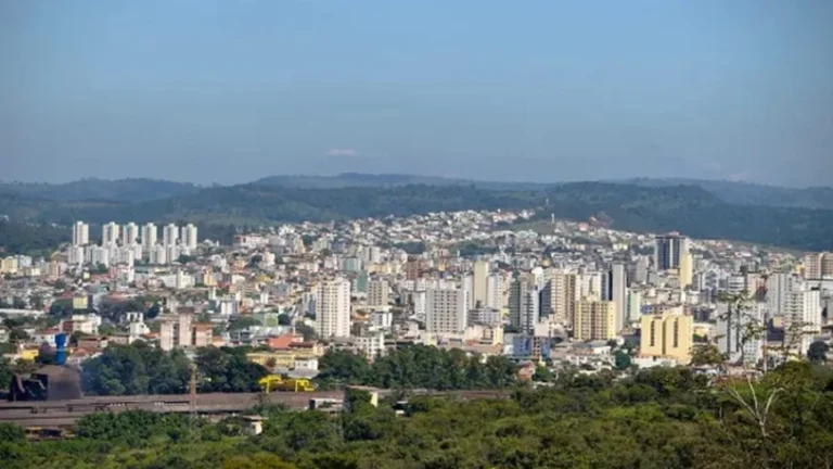 Divinópolis virou um fenômeno na política 